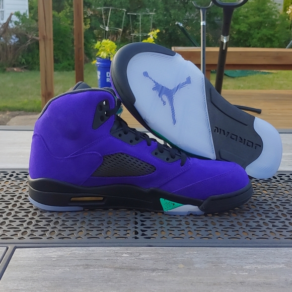 Air Jordan V 5 Retro Alternate Grape 136027-500 - Picture 10 of 14